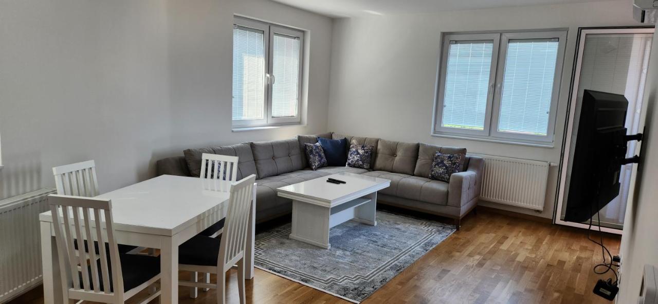Brand New Two Bedroom And One Living Room Apartment In A Great Location! Sarajevo Exterior photo